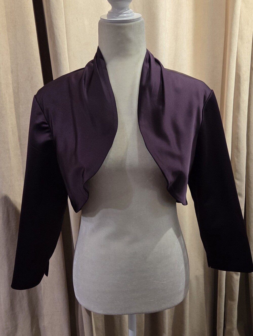 David's Bridal Plum Satin Cropped Bolero Jacket - Picture 4 of 8